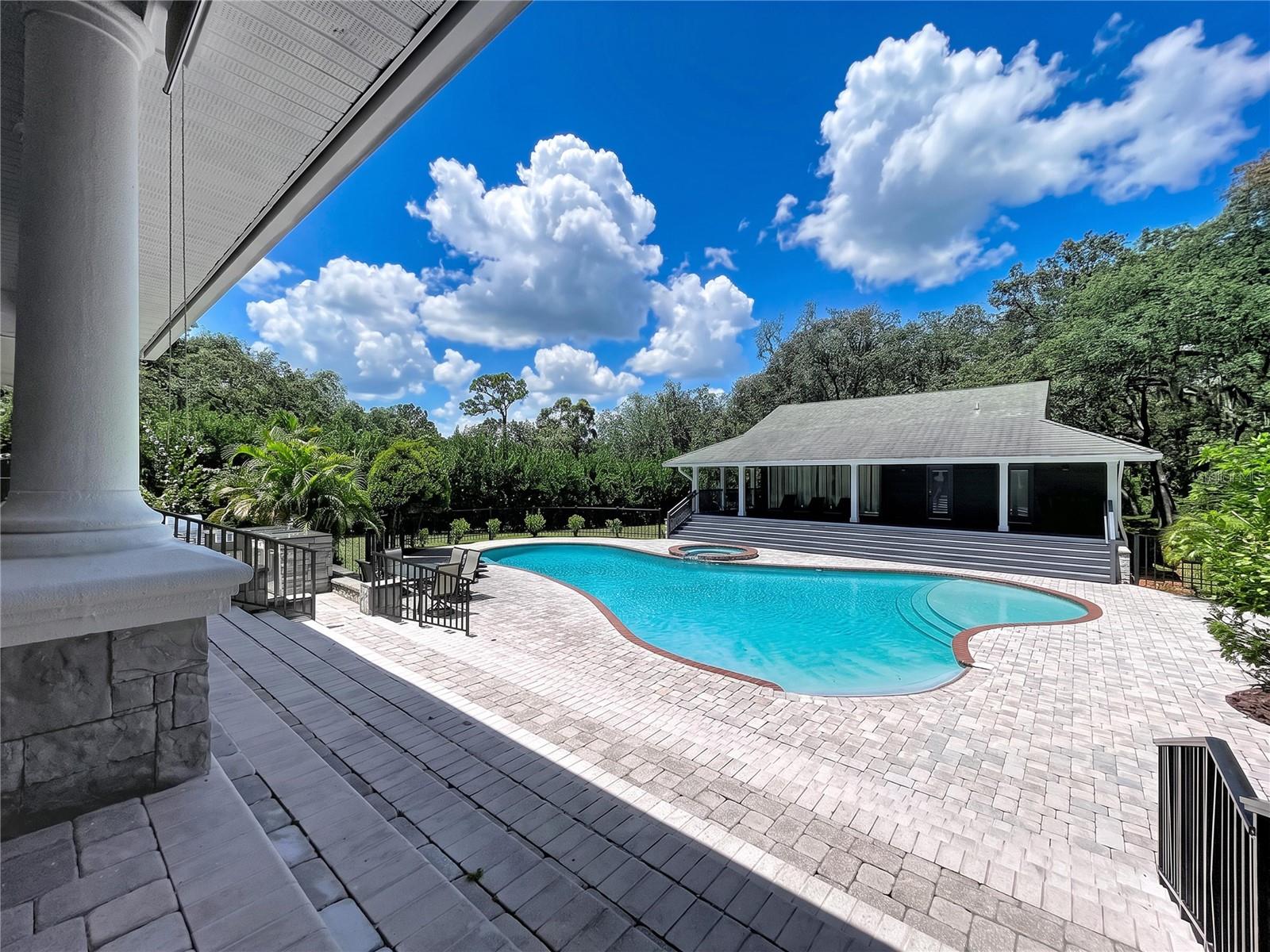 2918 Magnolia, Tarpon Springs, FL 34688