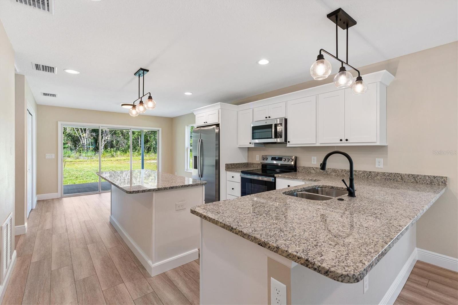 533 Anderson, Bushnell, FL 33513