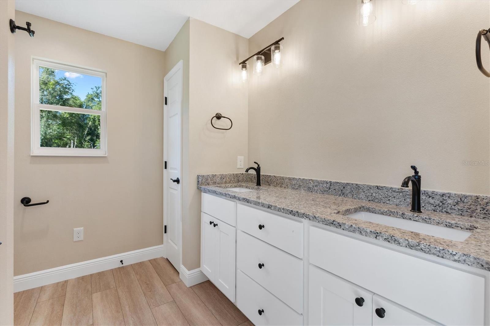 533 Anderson, Bushnell, FL 33513