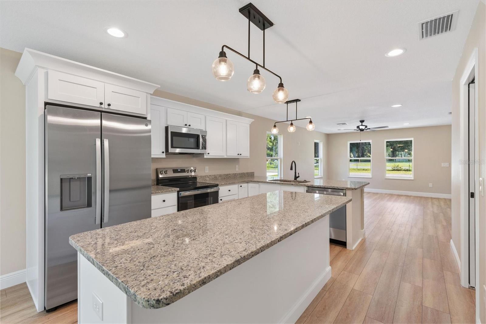 533 Anderson, Bushnell, FL 33513