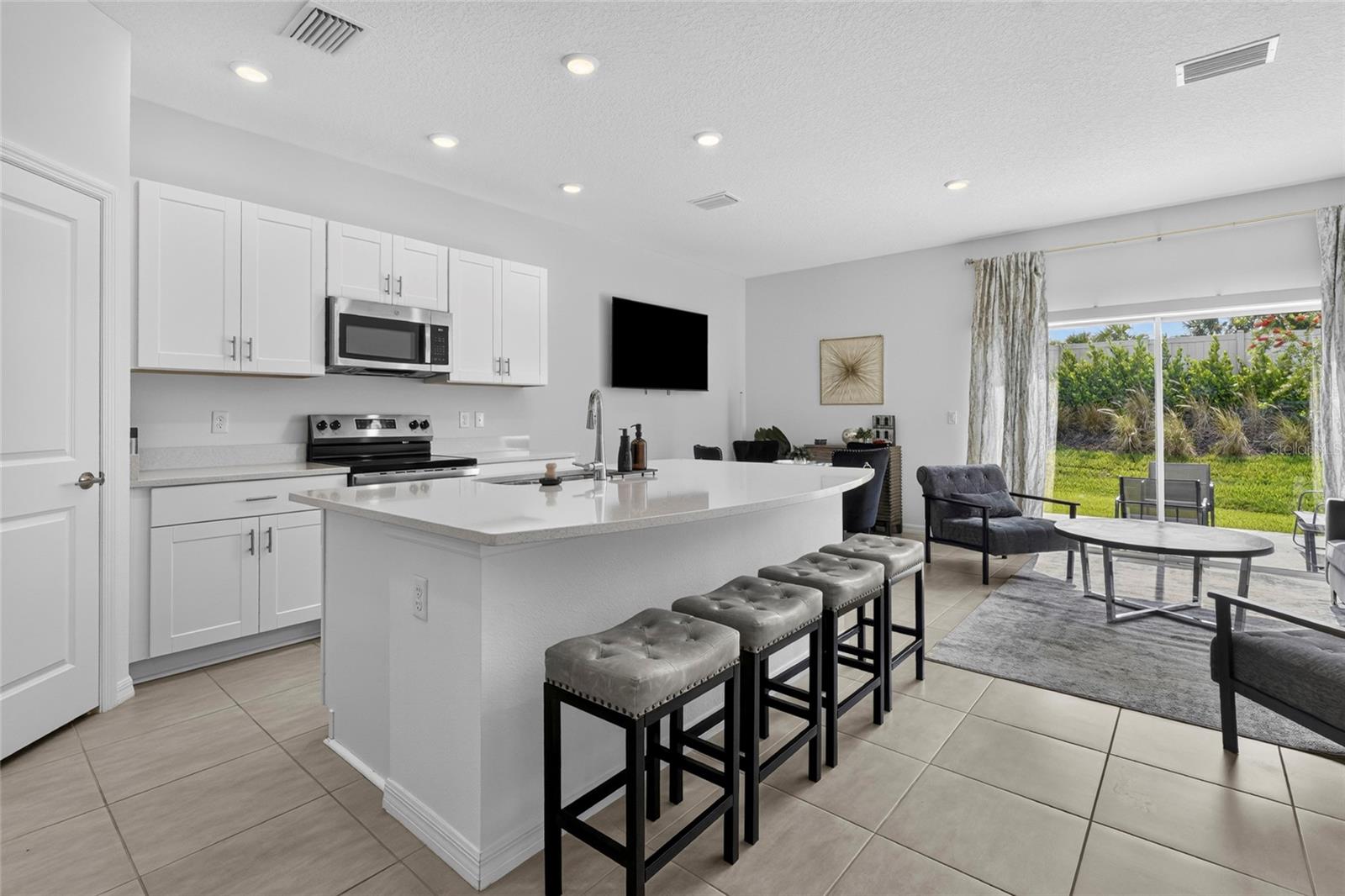 3023 Novara, Bradenton, FL 34211