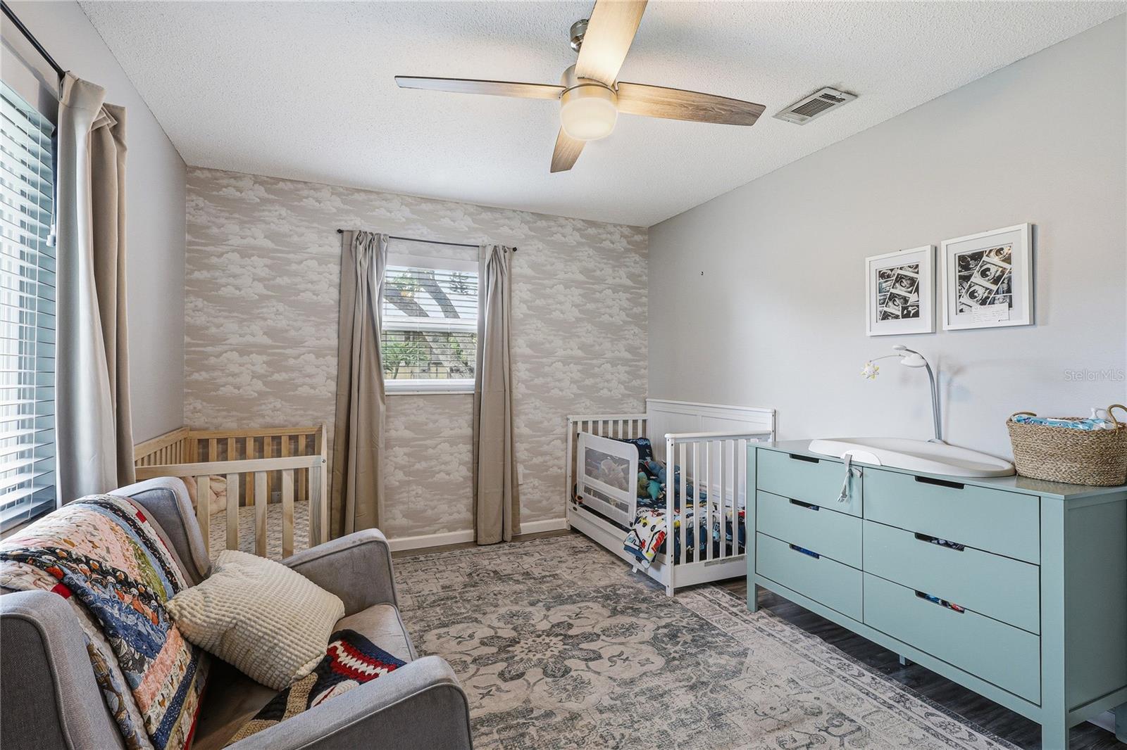 6412 2nd, Bradenton, FL 34209