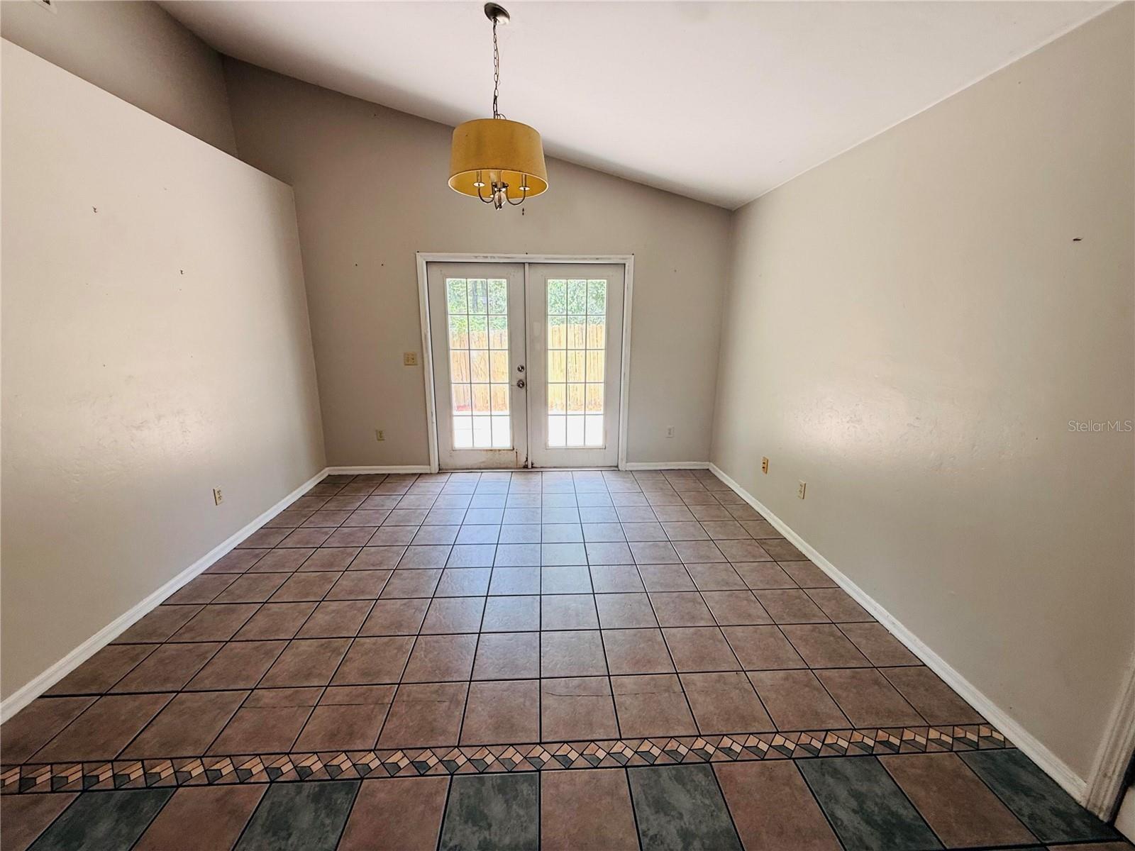 2232 13th, Gainesville, FL 32641