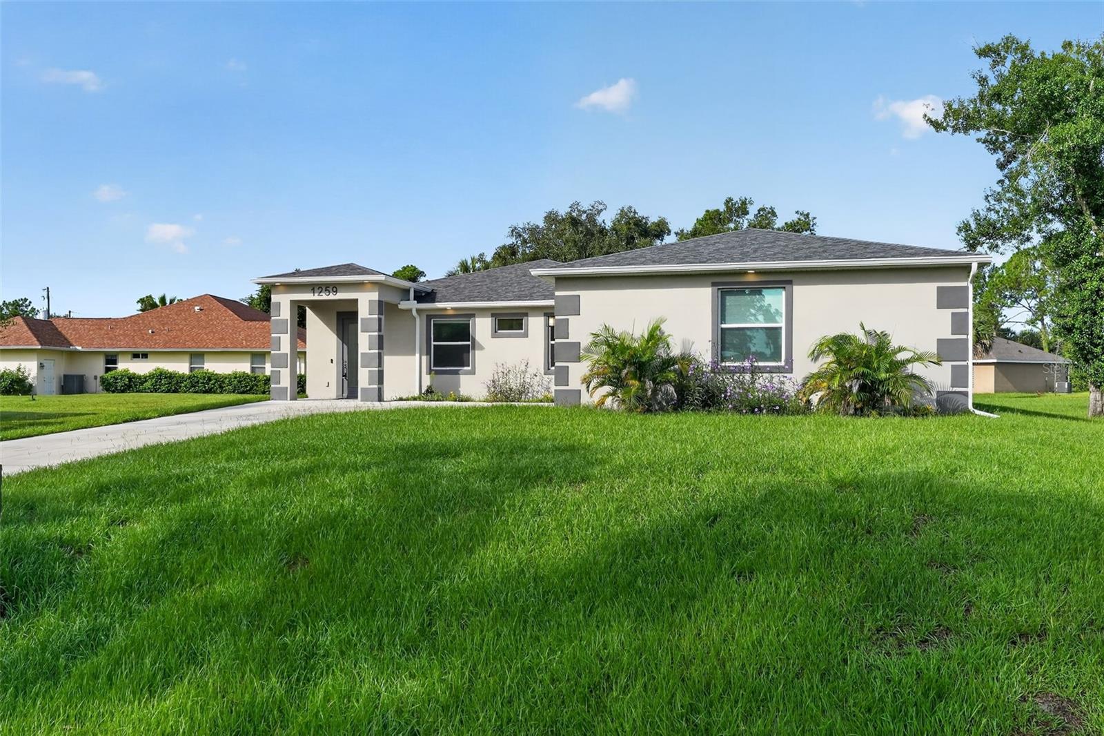 1259 Kaayan, North Port, FL 34288