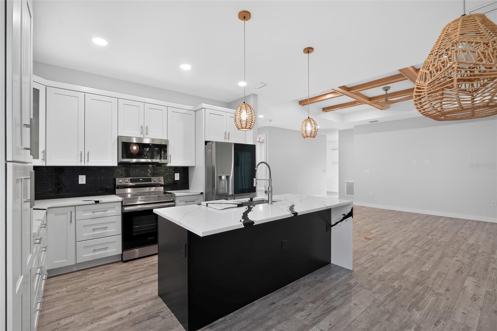 1259 Kaayan, North Port, FL 34288