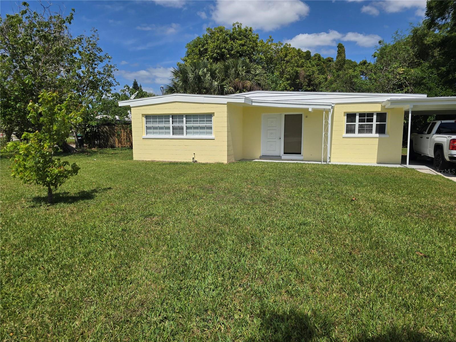 5825 Yucatan, Orlando, FL 32807