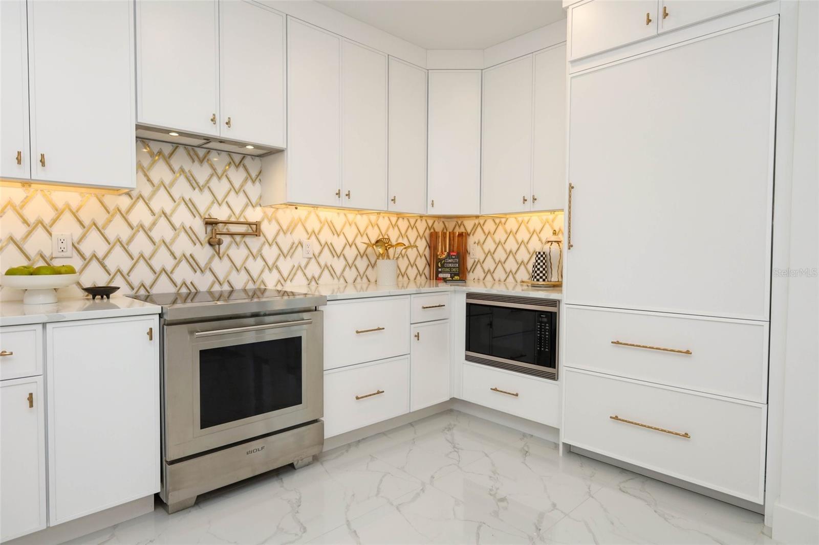 2360 Ocean Shore Unit 305, Ormond Beach, FL 32176