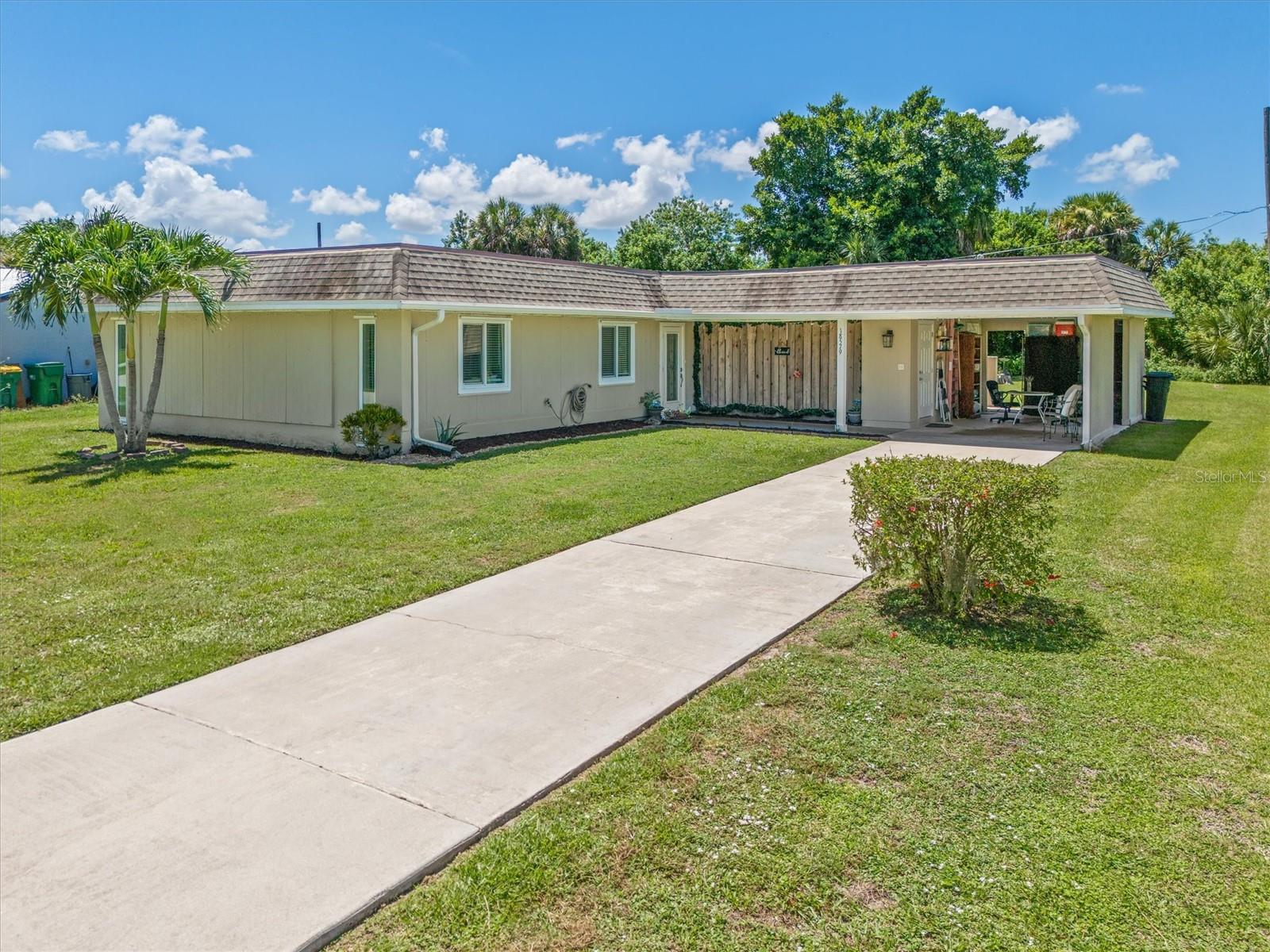 18579 Robinson, Port Charlotte, FL 33948