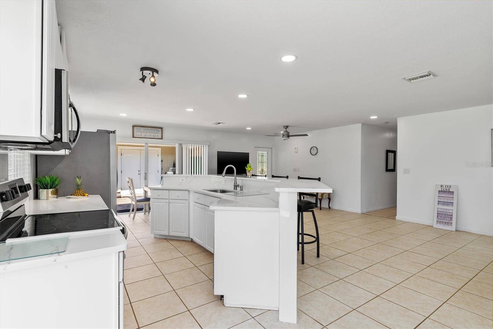 18579 Robinson, Port Charlotte, FL 33948