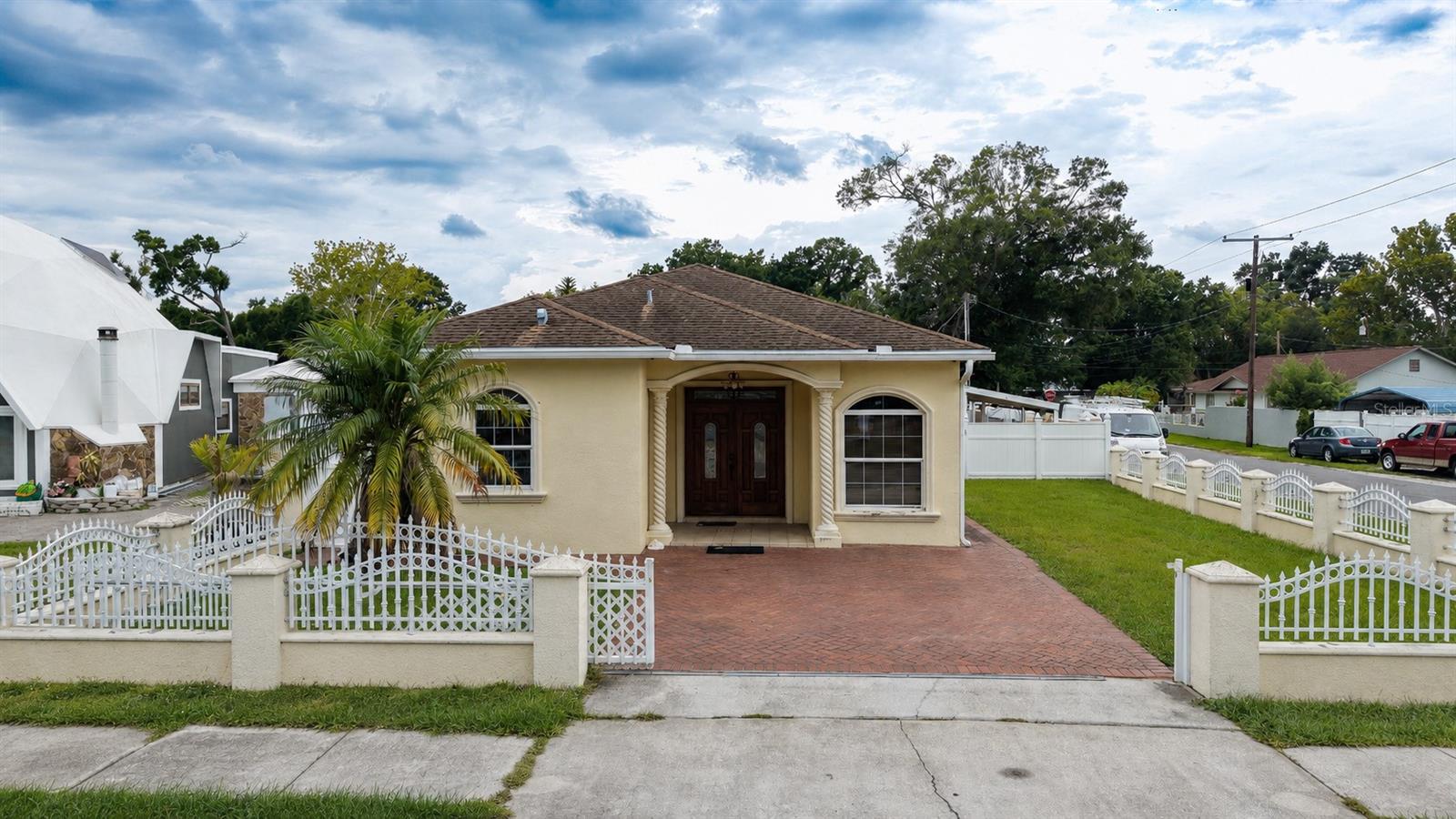 6922 Hale, Tampa, FL 33614