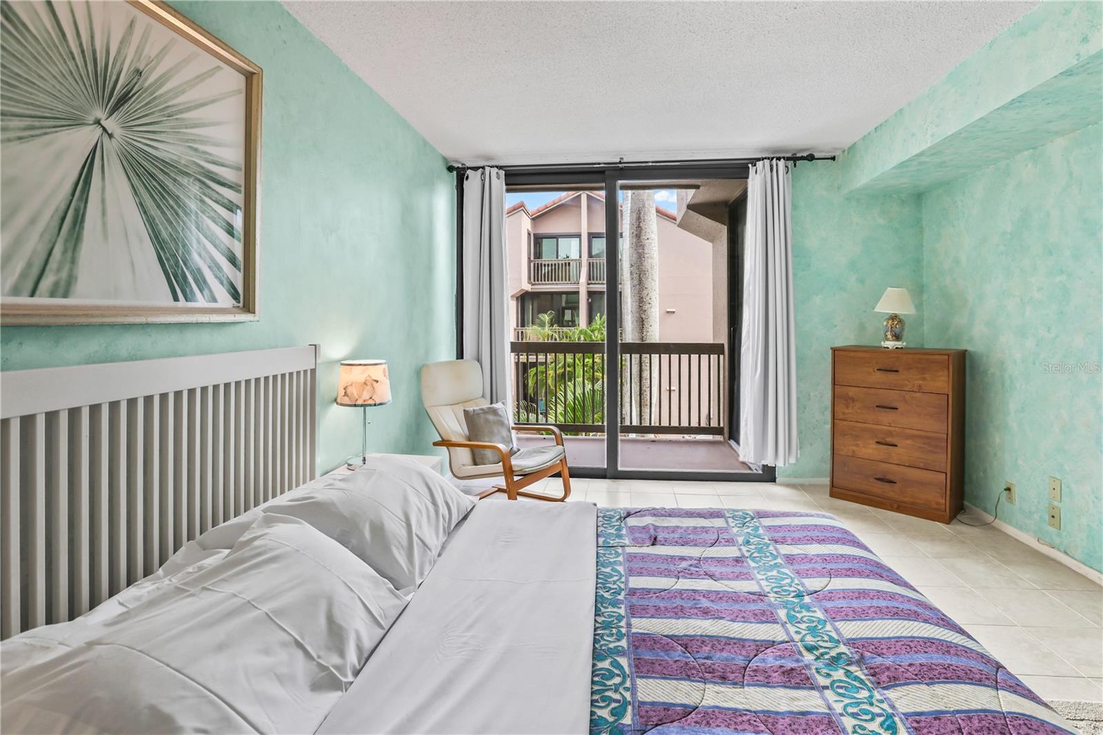 220 Pass Key Unit 220, Sarasota, FL 34242