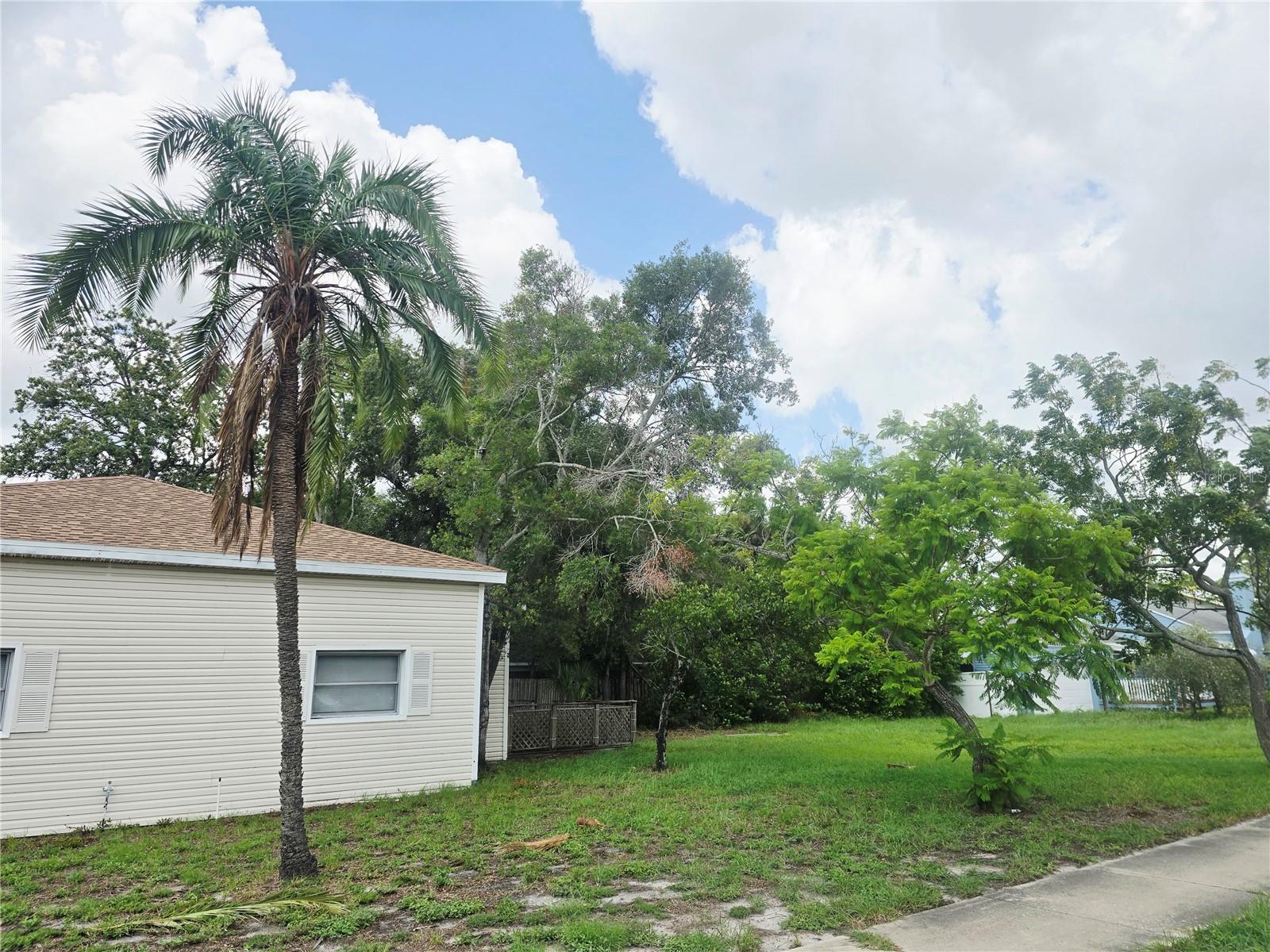 205 Missouri, Clearwater, FL 33755