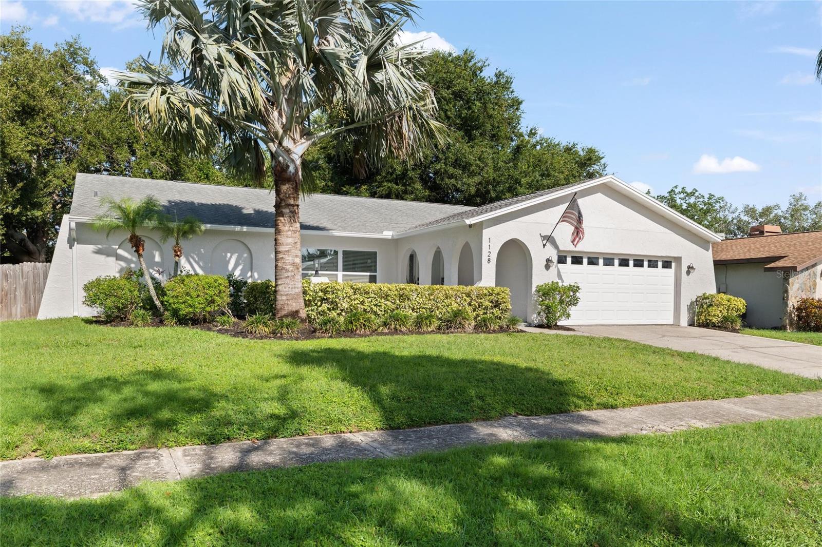 1128 Forbes Trace, Tarpon Springs, FL 34689