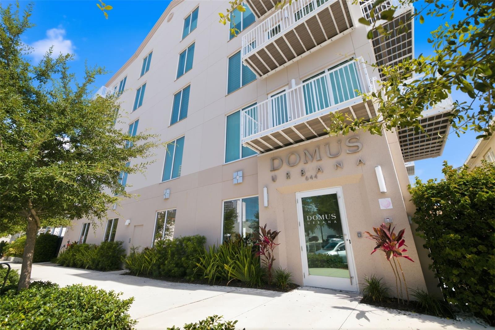 644 3rd Unit 403, St Petersburg, FL 33701