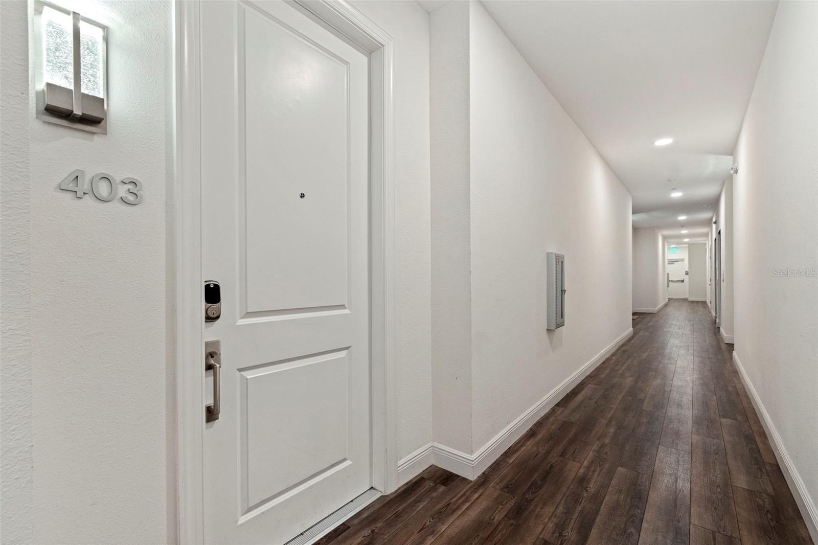 644 3rd Unit 403, St Petersburg, FL 33701