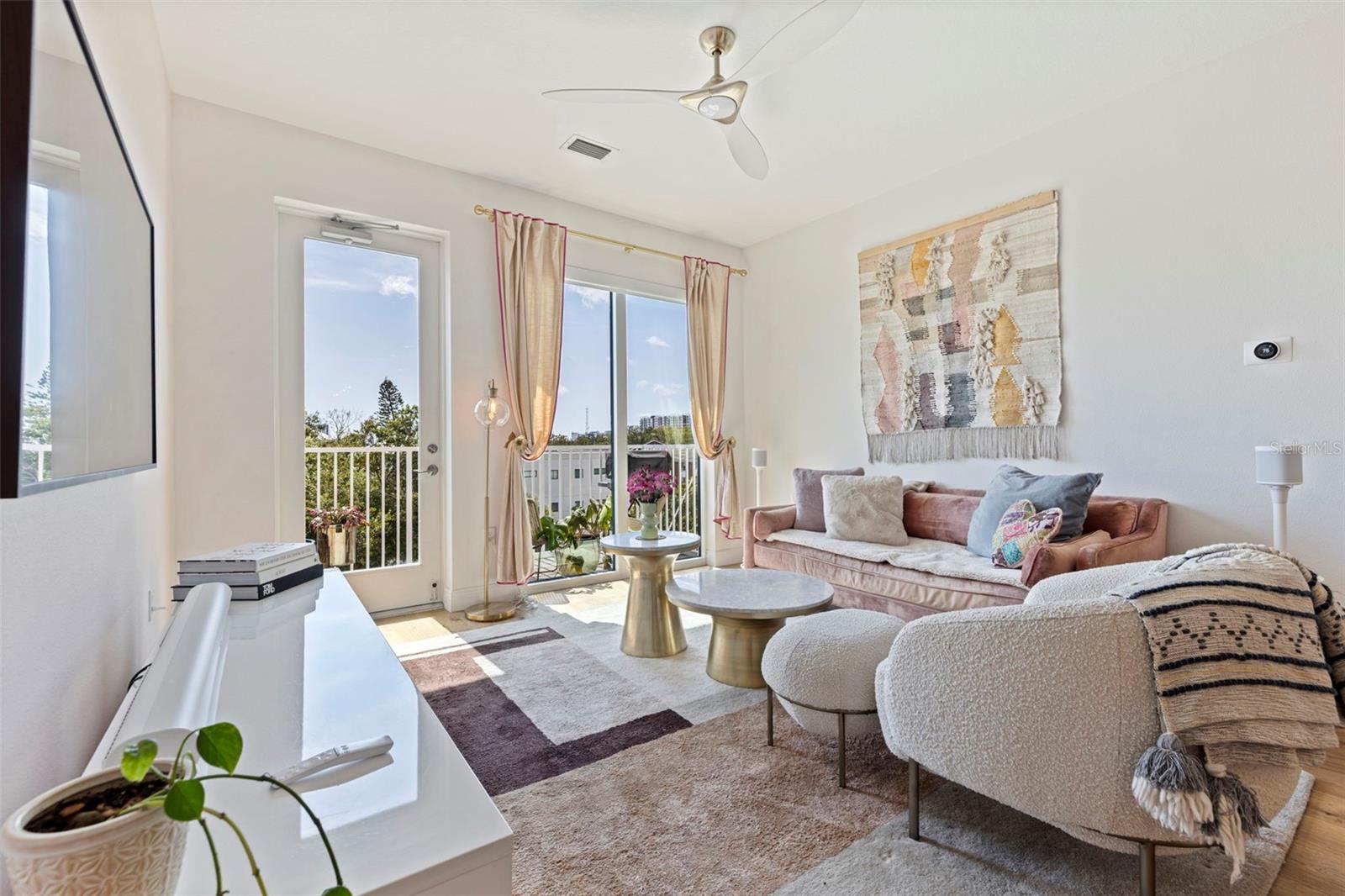 644 3rd Unit 403, St Petersburg, FL 33701