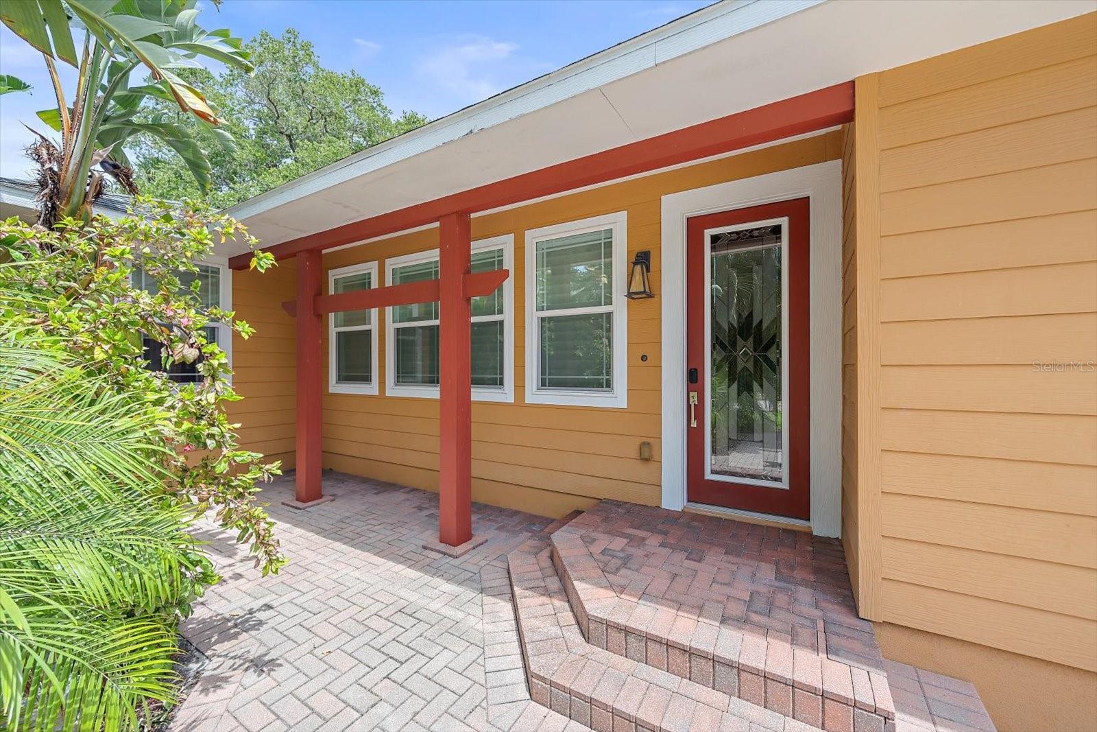 2395 Hyde Park, Sarasota, FL 34239