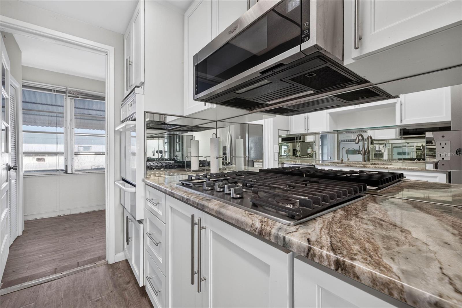 6015 19th Unit 215, St Petersburg, FL 33714