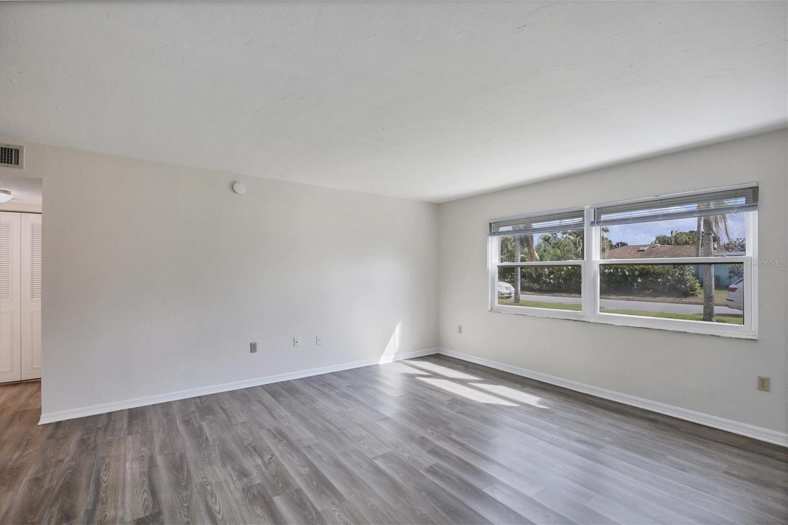 5800 Hollywood Unit 312, Sarasota, FL 34231