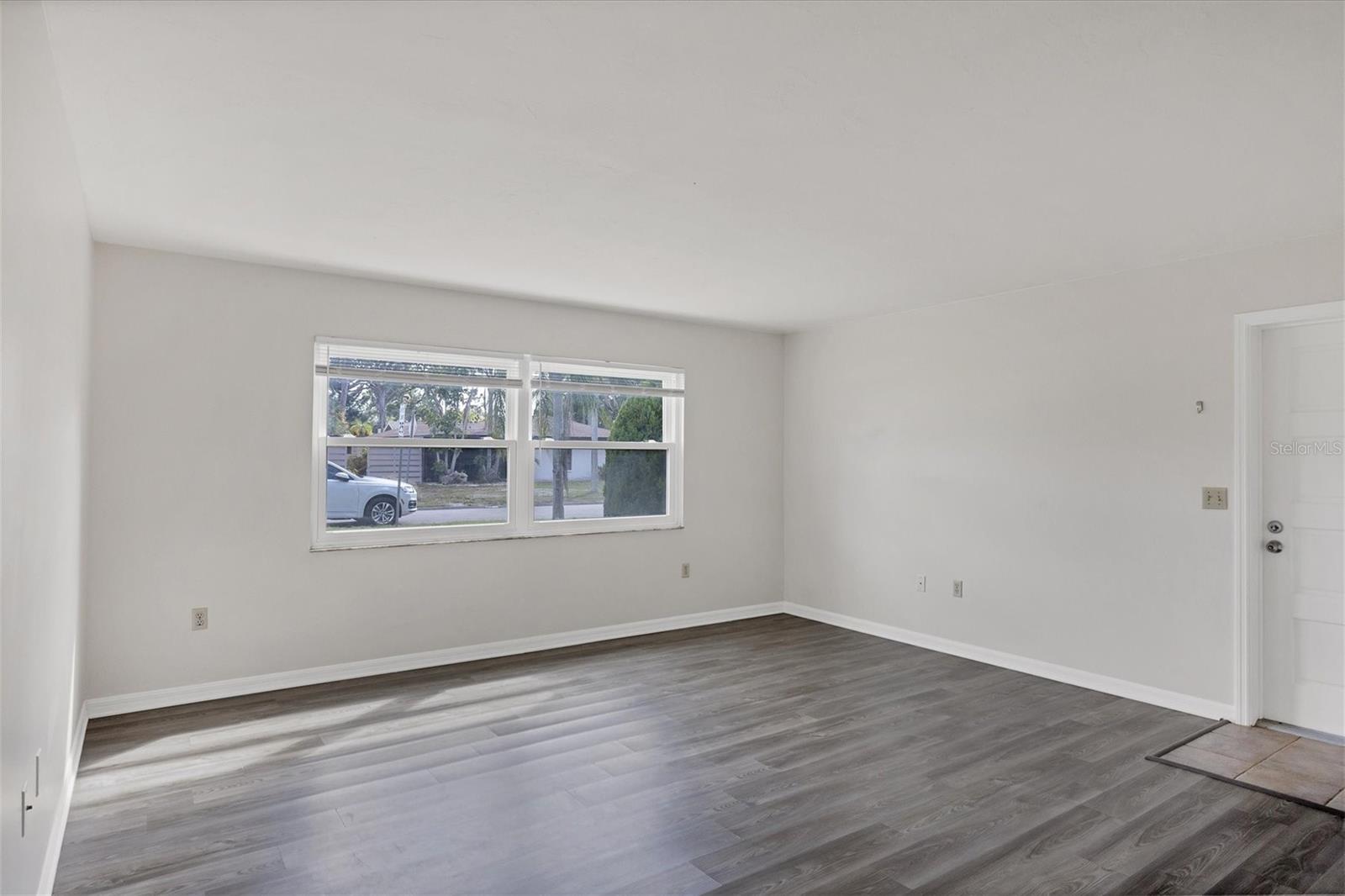 5800 Hollywood Unit 312, Sarasota, FL 34231