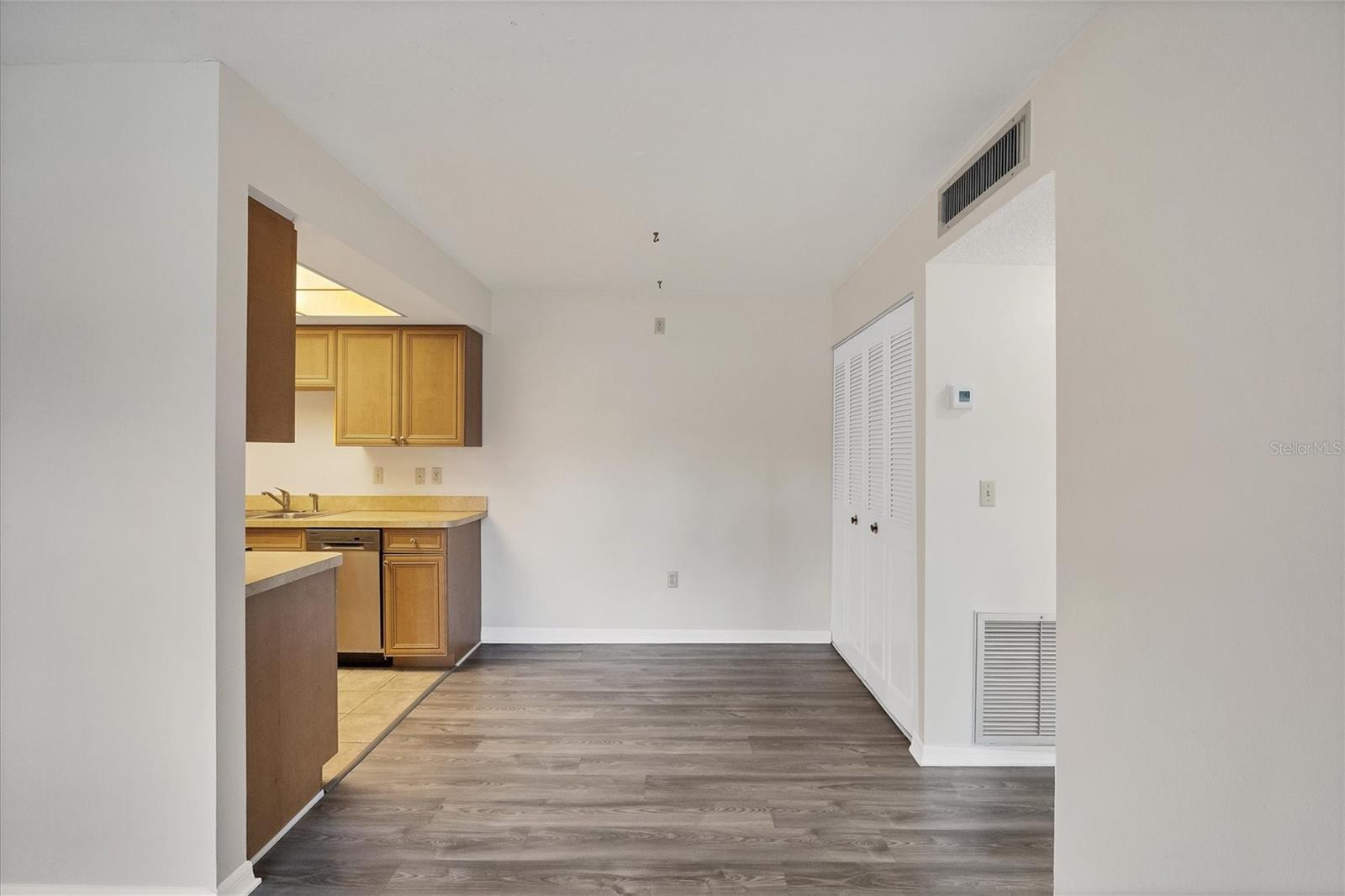 5800 Hollywood Unit 312, Sarasota, FL 34231