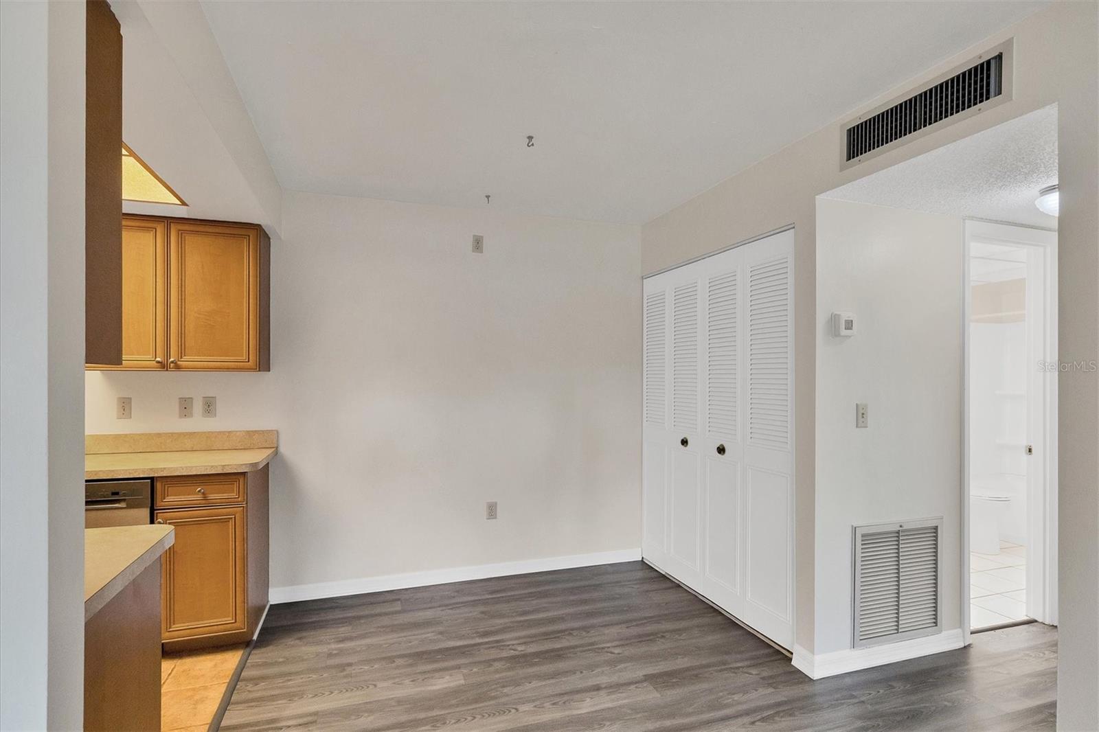 5800 Hollywood Unit 312, Sarasota, FL 34231