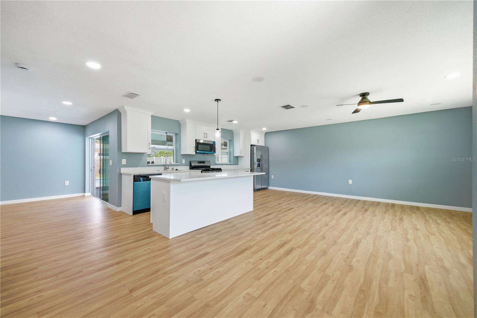 5920 Denver, St Petersburg, FL 33703