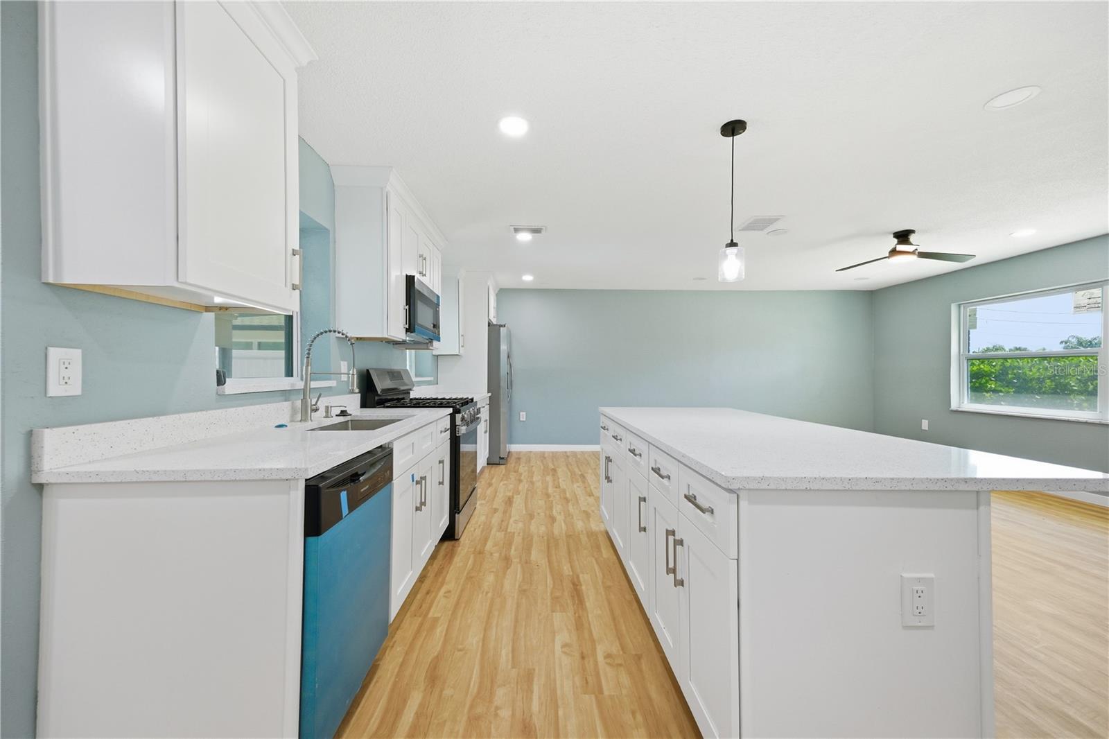 5920 Denver, St Petersburg, FL 33703