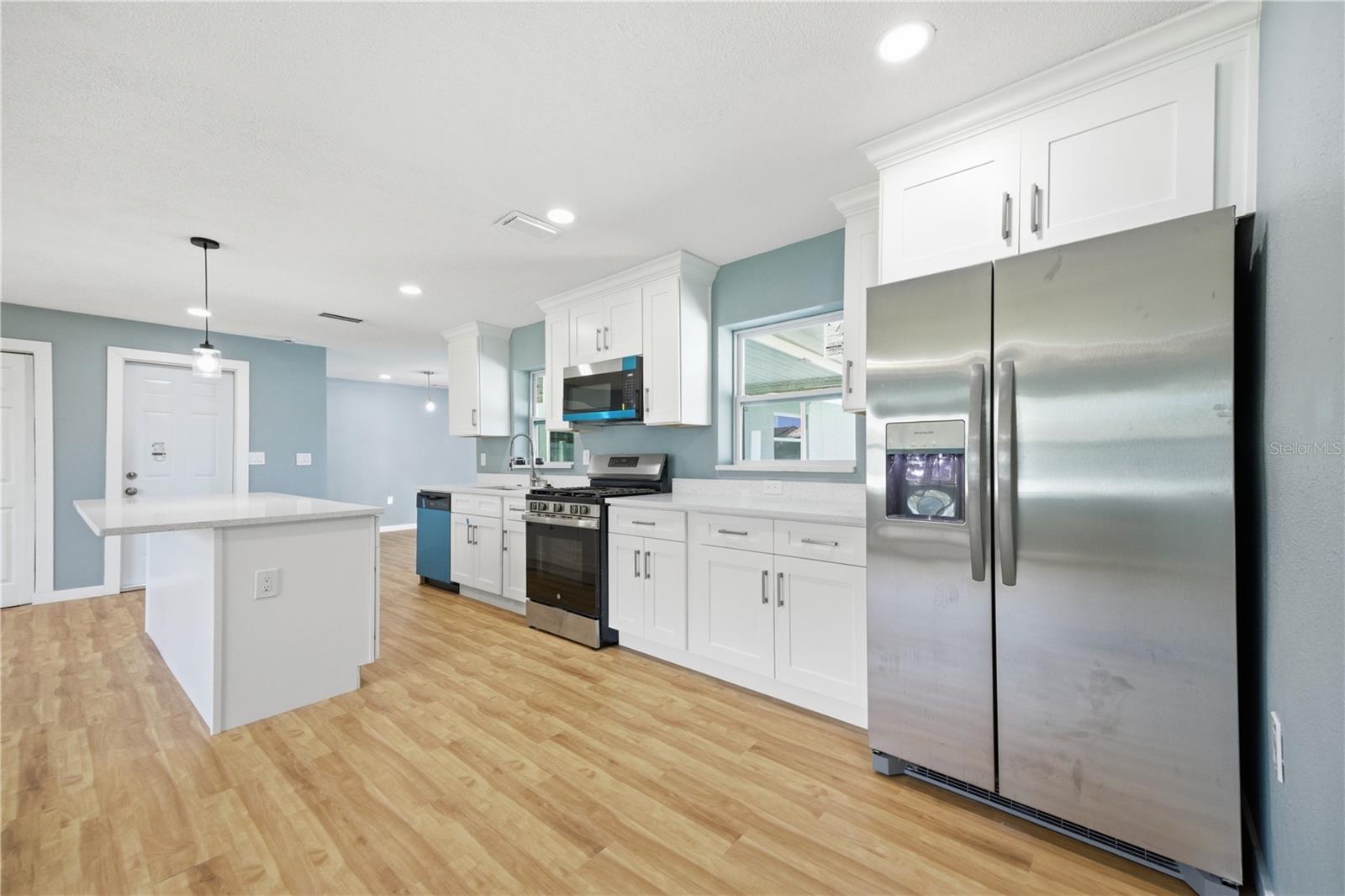 5920 Denver, St Petersburg, FL 33703
