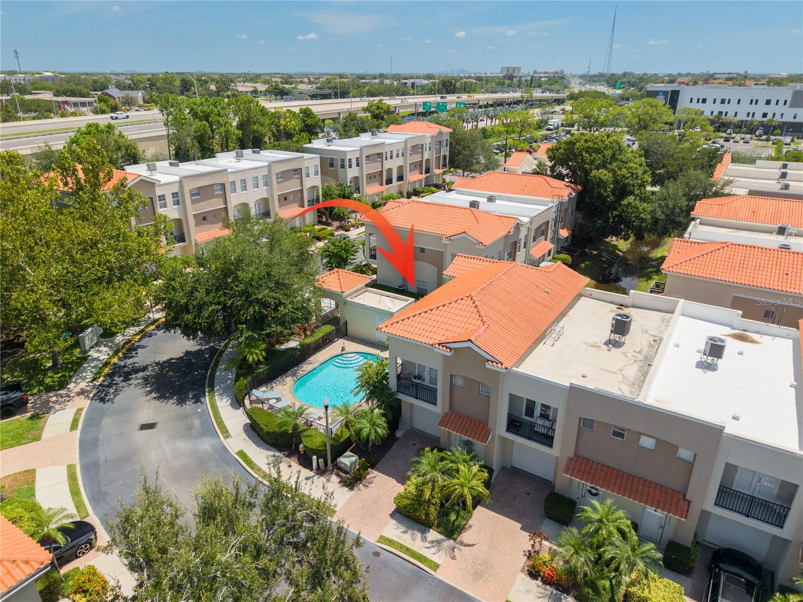 10015 6th, St Petersburg, FL 33702