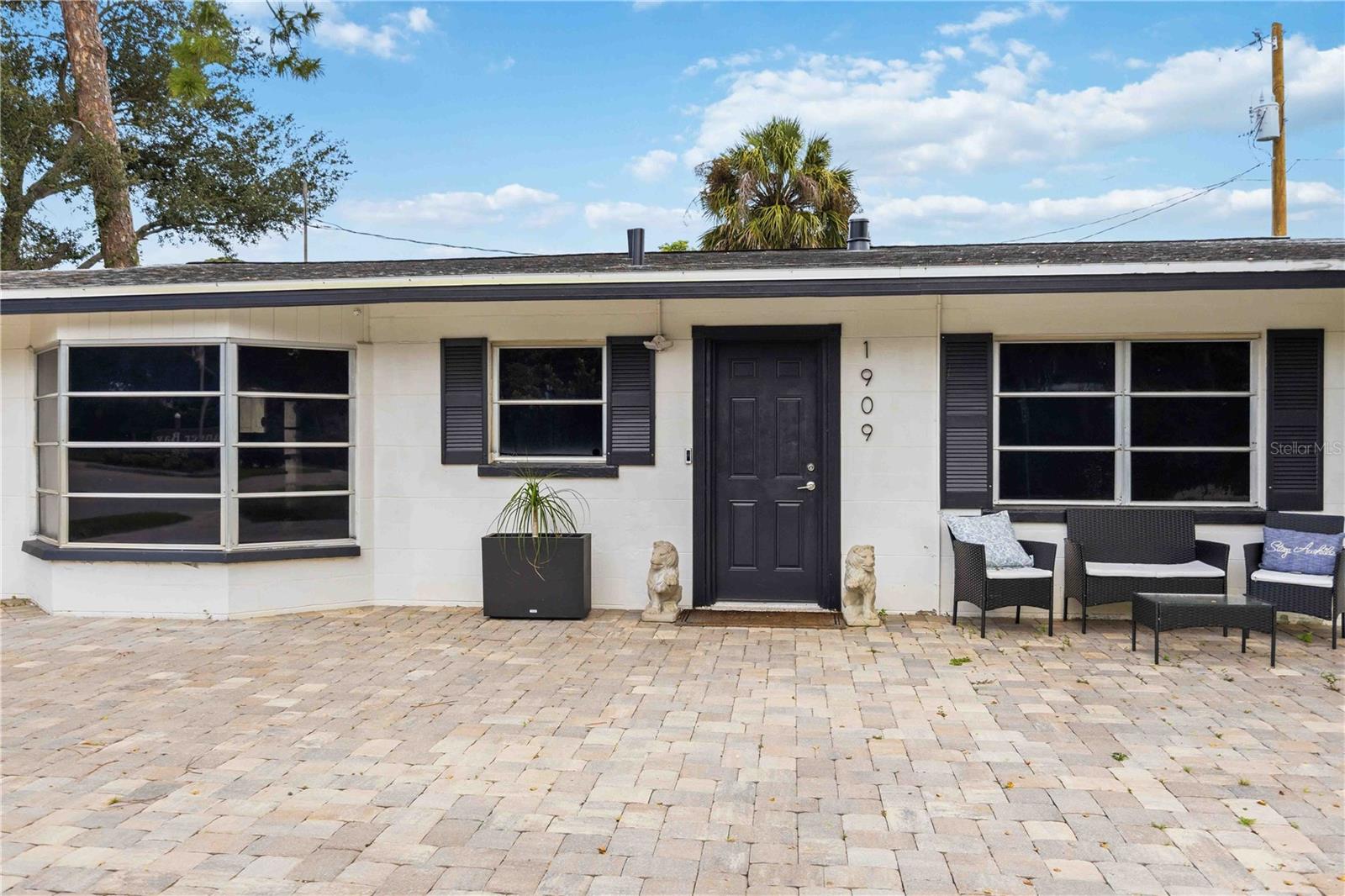 1909 Buccaneer, Sarasota, FL 34231