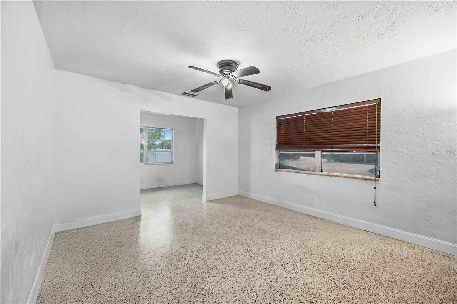 1909 Buccaneer, Sarasota, FL 34231