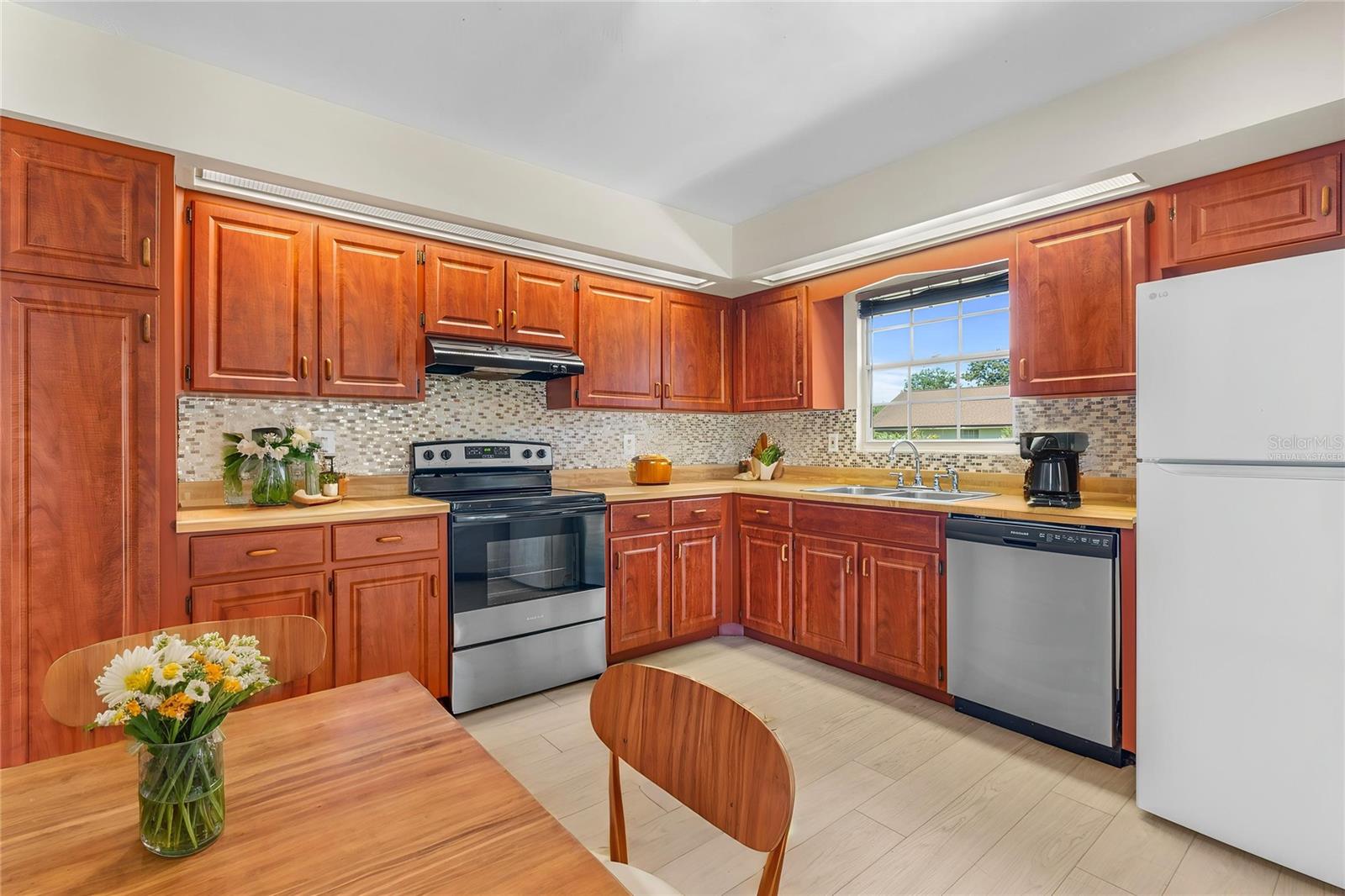 104 Shoal Creek, Daytona Beach, FL 32114