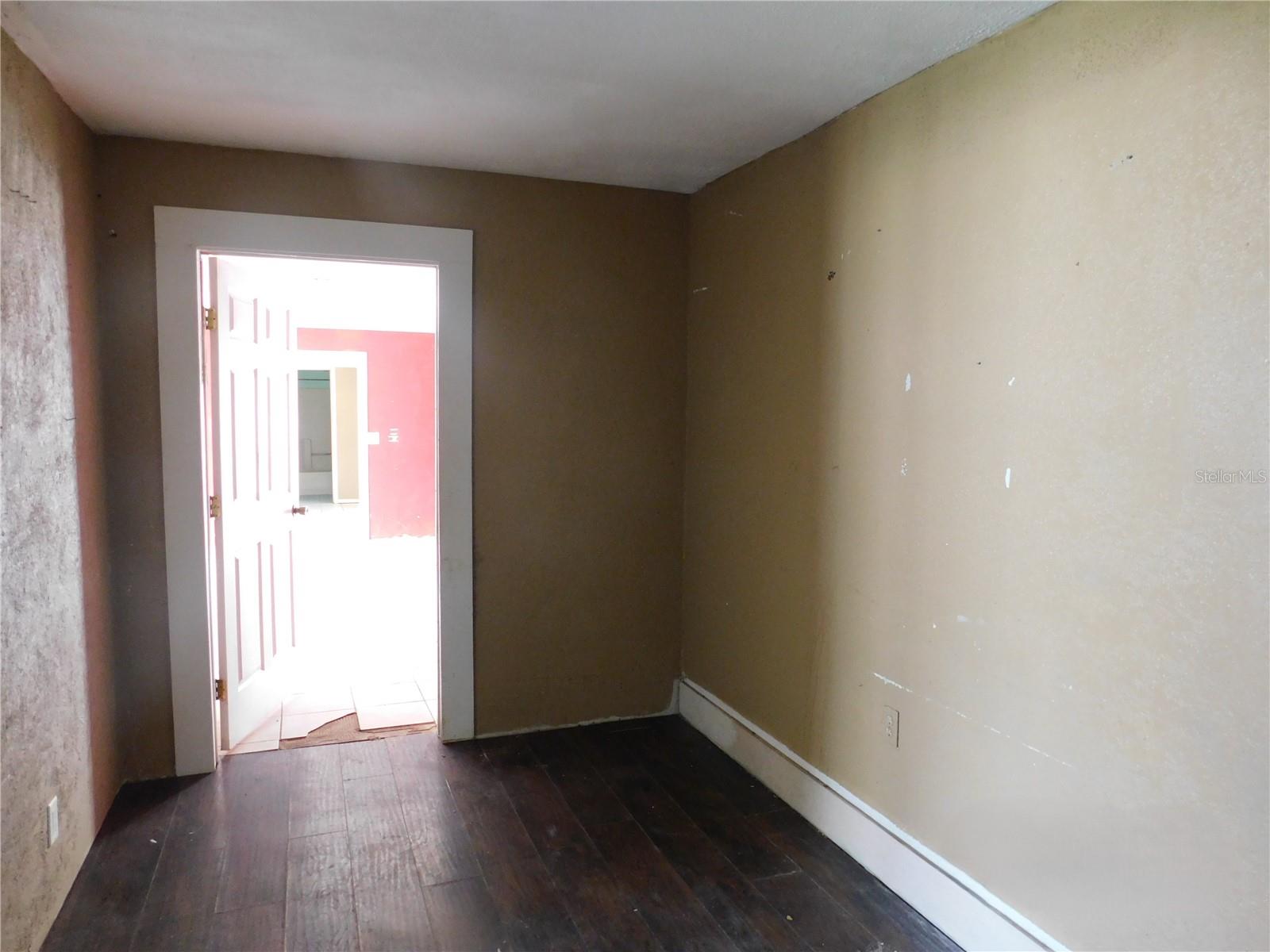 6400 12th, Zephyrhills, FL 33542