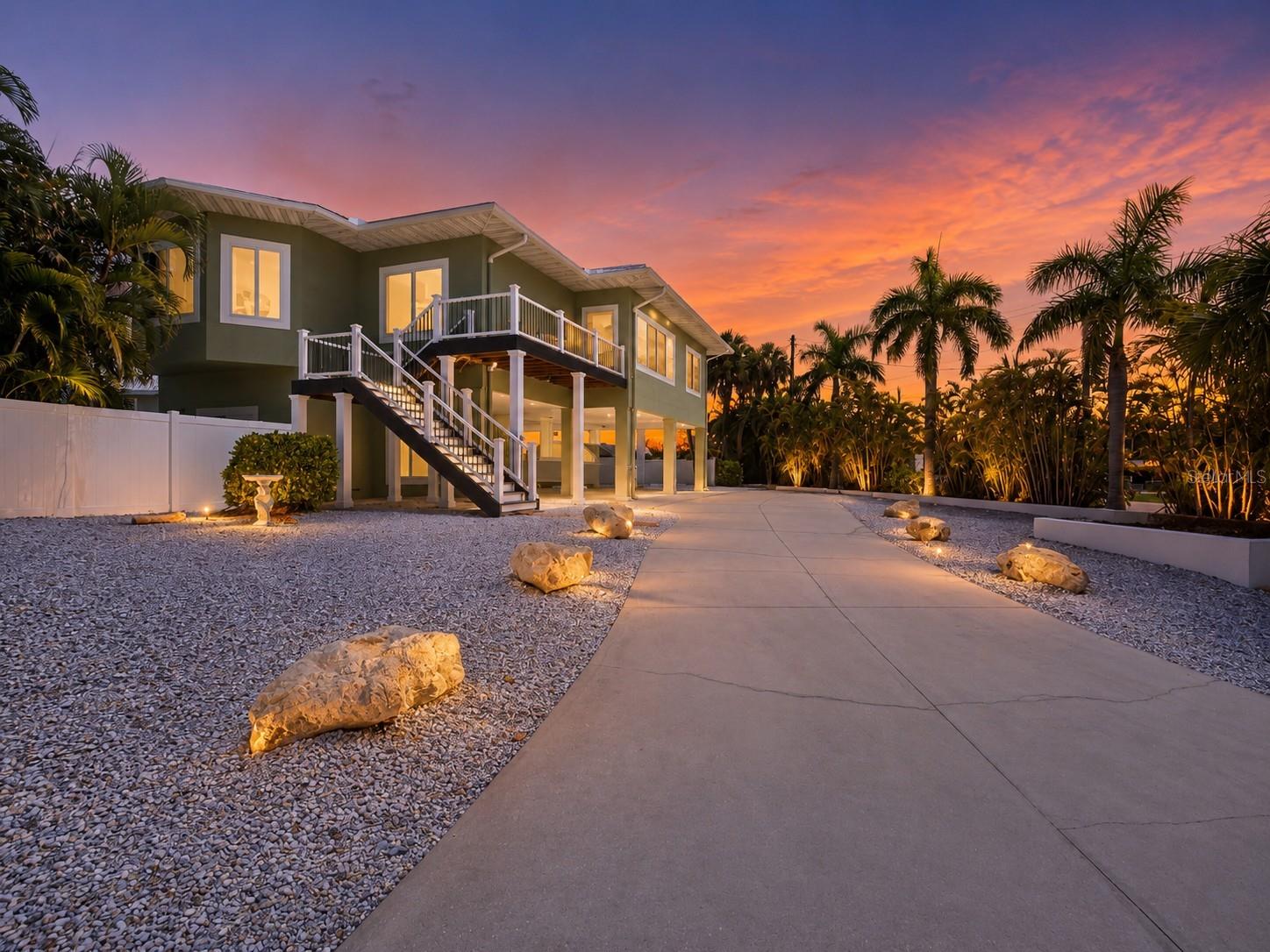 140 50th, Holmes Beach, FL 34217