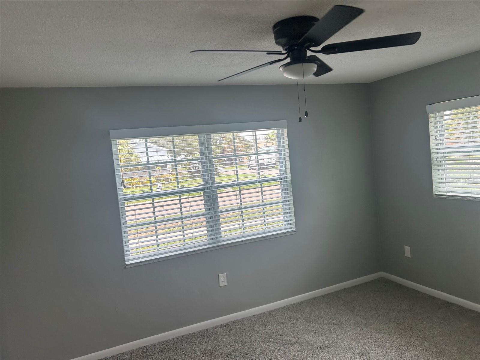 300 35th Unit F8, St Petersburg, FL 33704