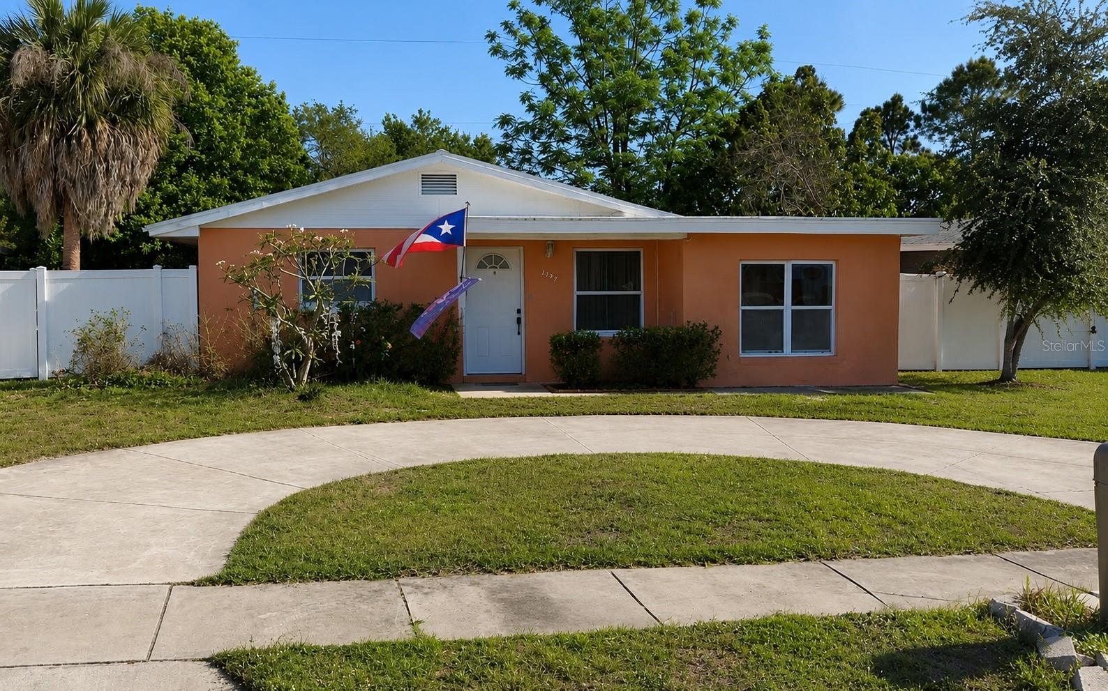 7507 Caracas, Tampa, FL 33615