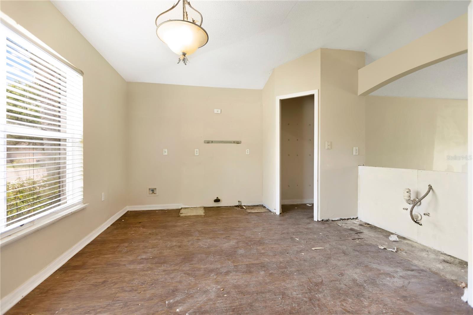 3941 Warbler, Winter Haven, FL 33880