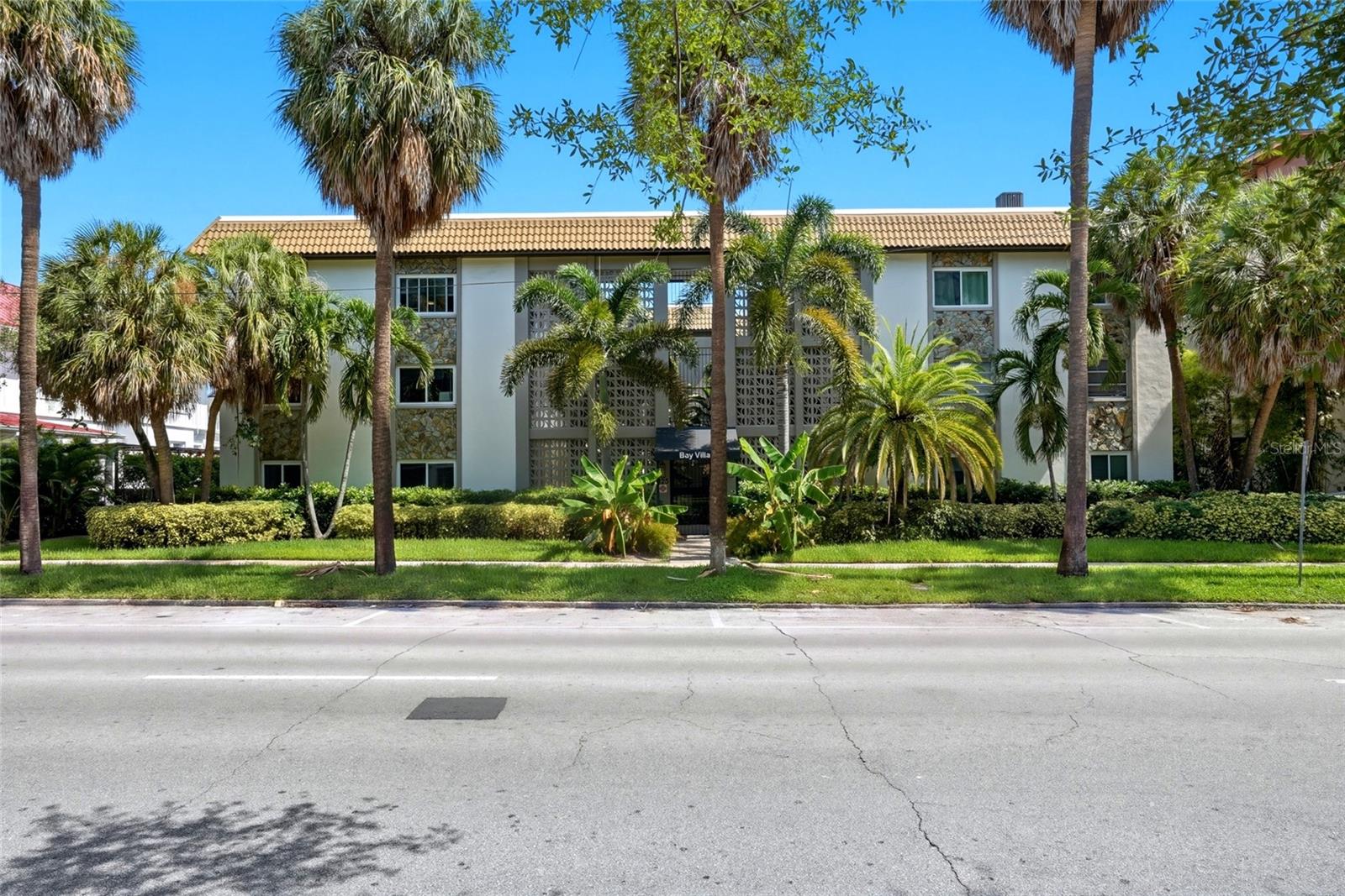 125 5th Unit 210, St Petersburg, FL 33701