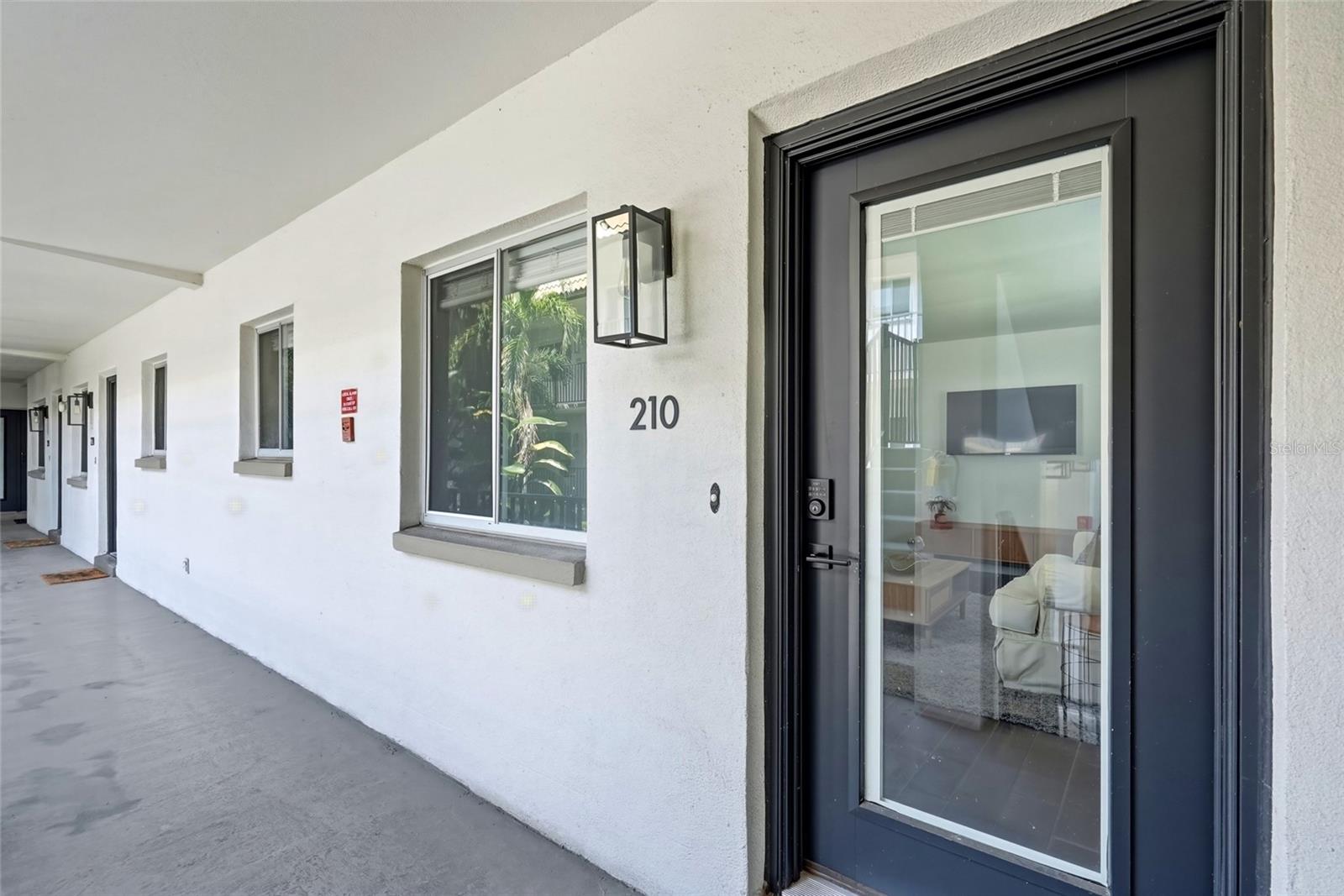 125 5th Unit 210, St Petersburg, FL 33701