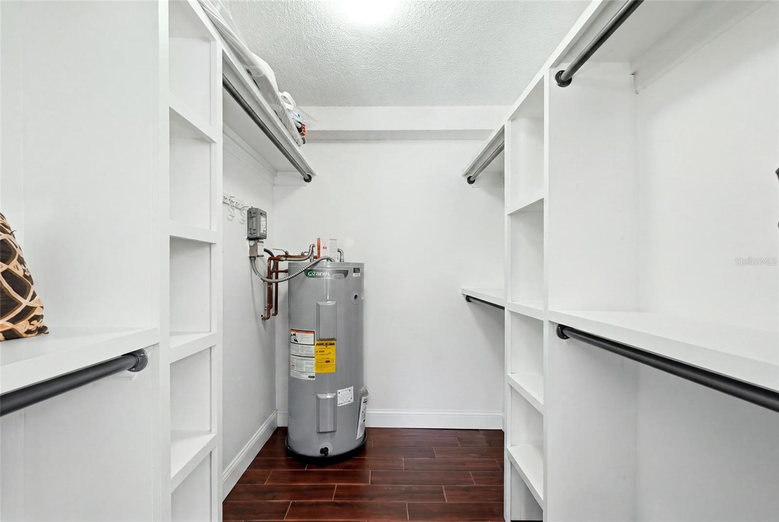 125 5th Unit 210, St Petersburg, FL 33701