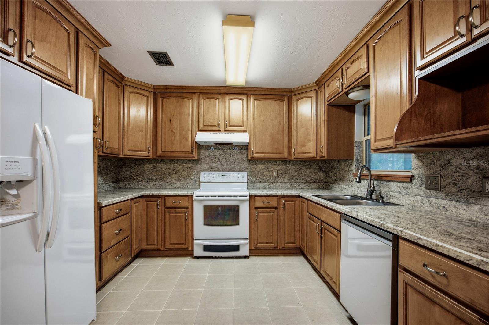 130 75th, Gainesville, FL 32607