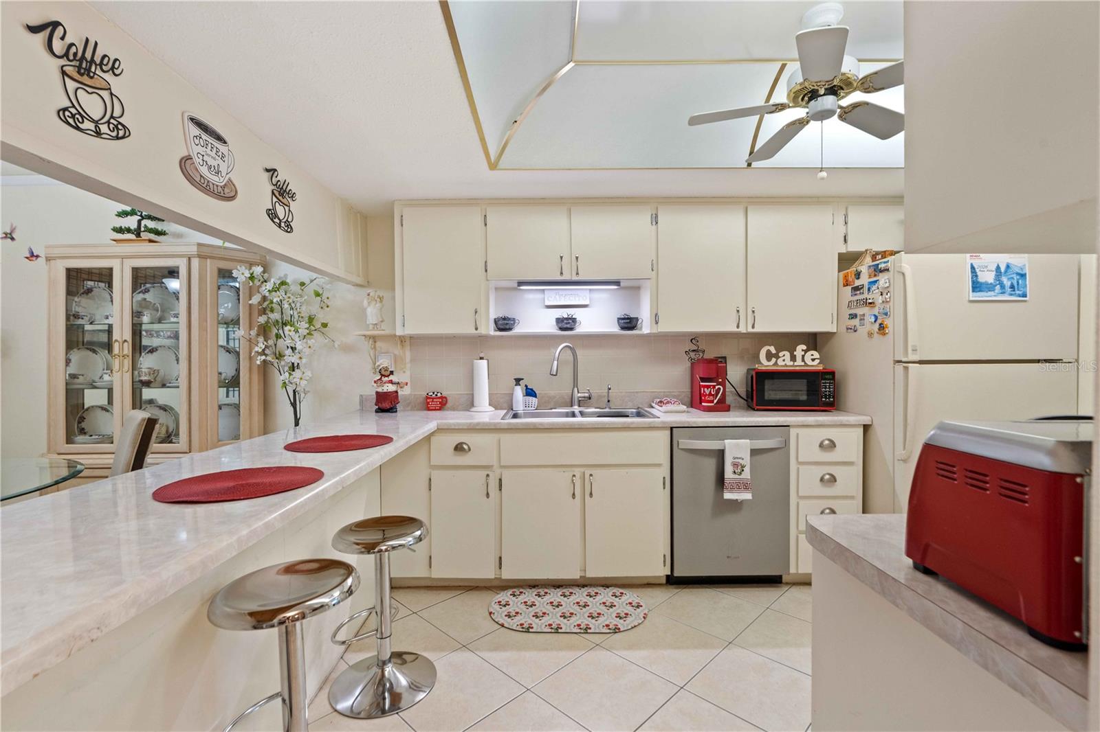 7623 Radcliffe Unit 211a, Port Richey, FL 34668