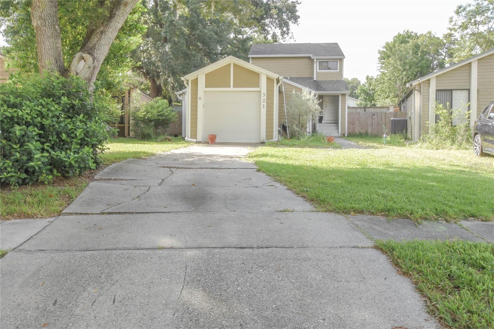 321 Kirkcaldy, Winter Springs, FL 32708