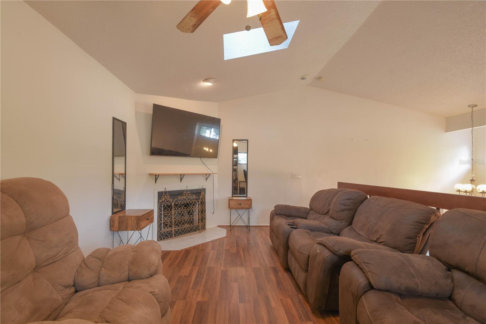 321 Kirkcaldy, Winter Springs, FL 32708