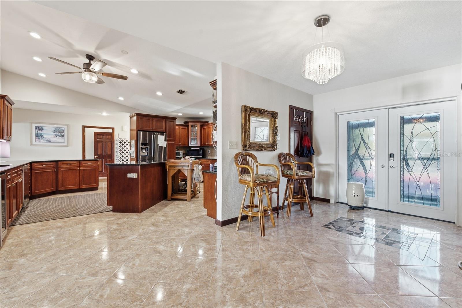 1818 Dolphin, St Petersburg, FL 33707