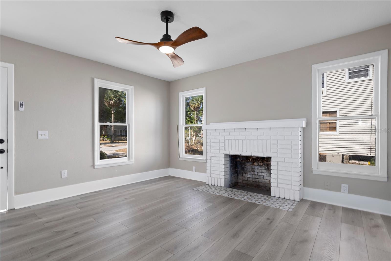 821 Lemon, Eustis, FL 32726