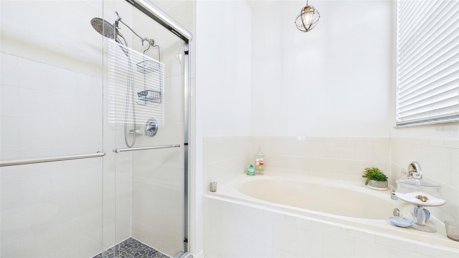 4021 3rd, Bradenton, FL 34208