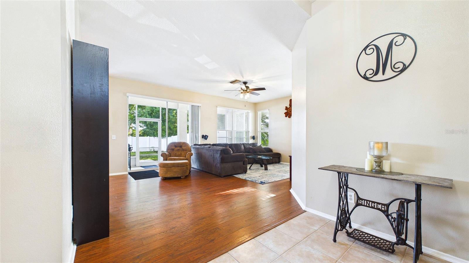 4021 3rd, Bradenton, FL 34208