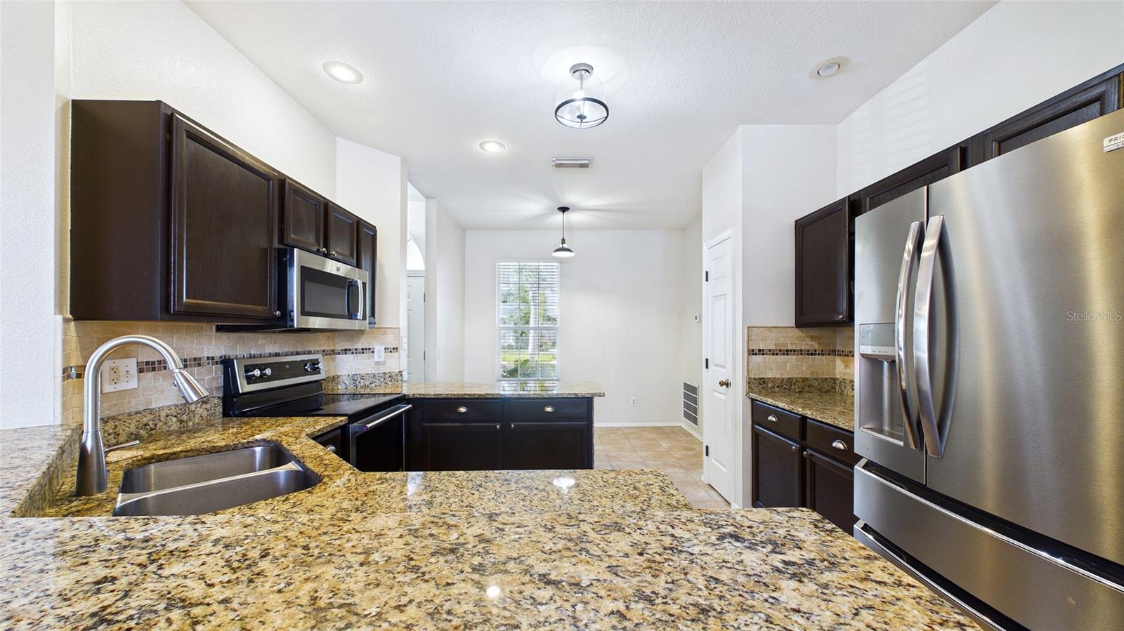 4021 3rd, Bradenton, FL 34208
